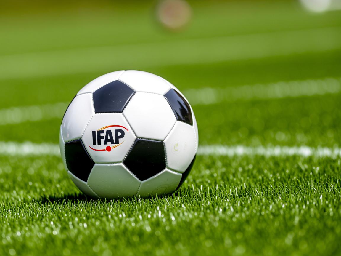 开云体育足球-Yıldız传射建功，再创小组赛高光表现  第3张